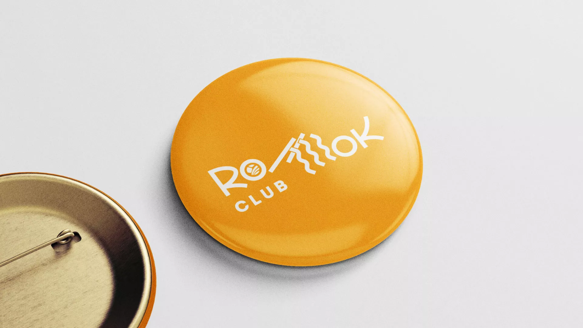 Создание логотипа суши-бара «Roll Wok Club» в Карасуке